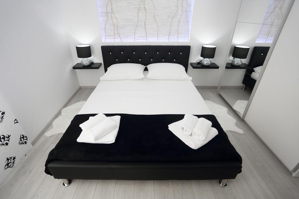 Apartments Taratta 1 Trogir Zewnętrze zdjęcie
